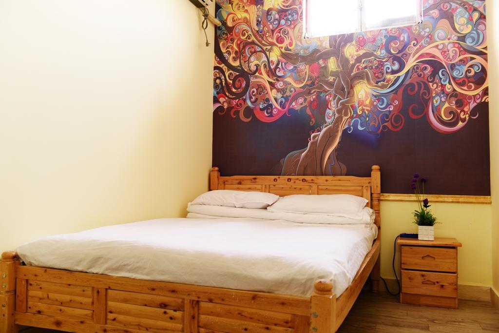 Happy Station Hostel Dunhuang Exterior foto