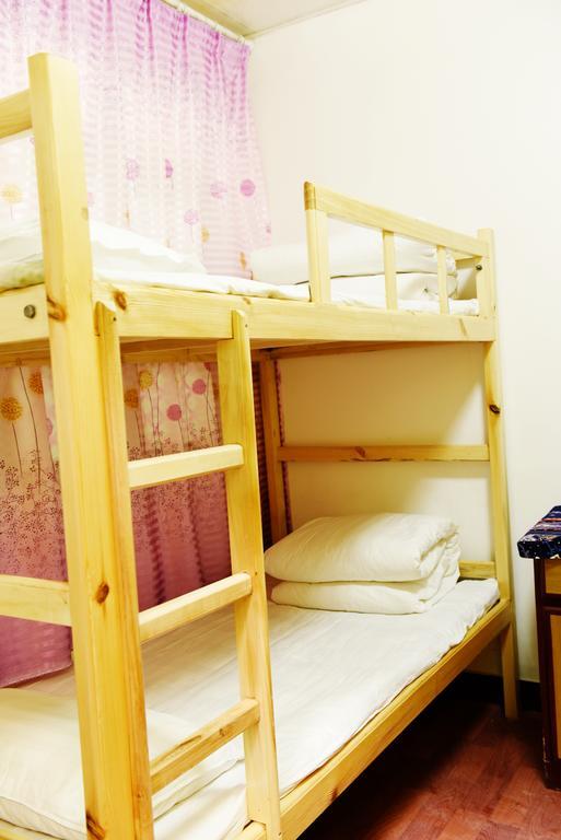 Happy Station Hostel Dunhuang Quarto foto